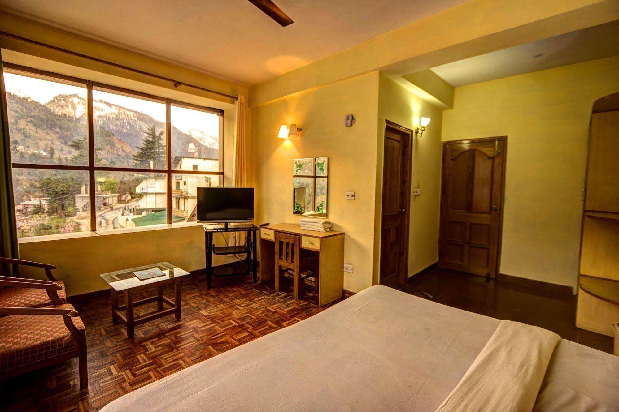 Kalinga Grand Hotel Manāli Εξωτερικό φωτογραφία
